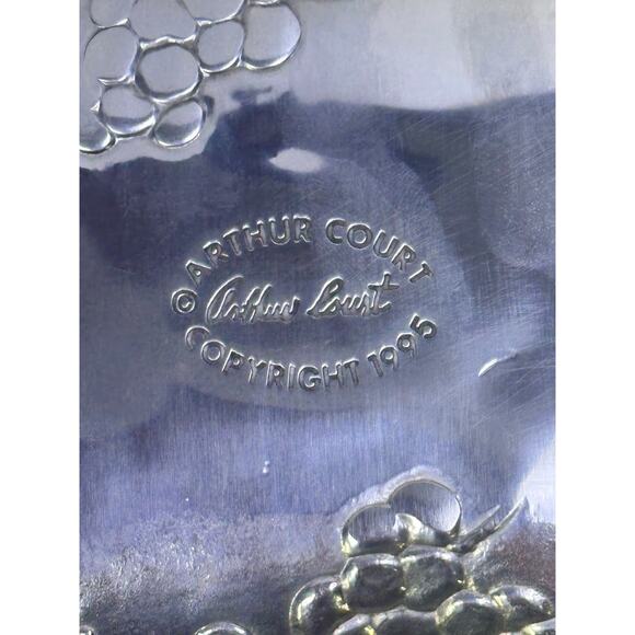 Arthur Court Vintage 1995 Grapevine 19 x 6 Rectangular Handled Serving Tray - Picture 7 of 7